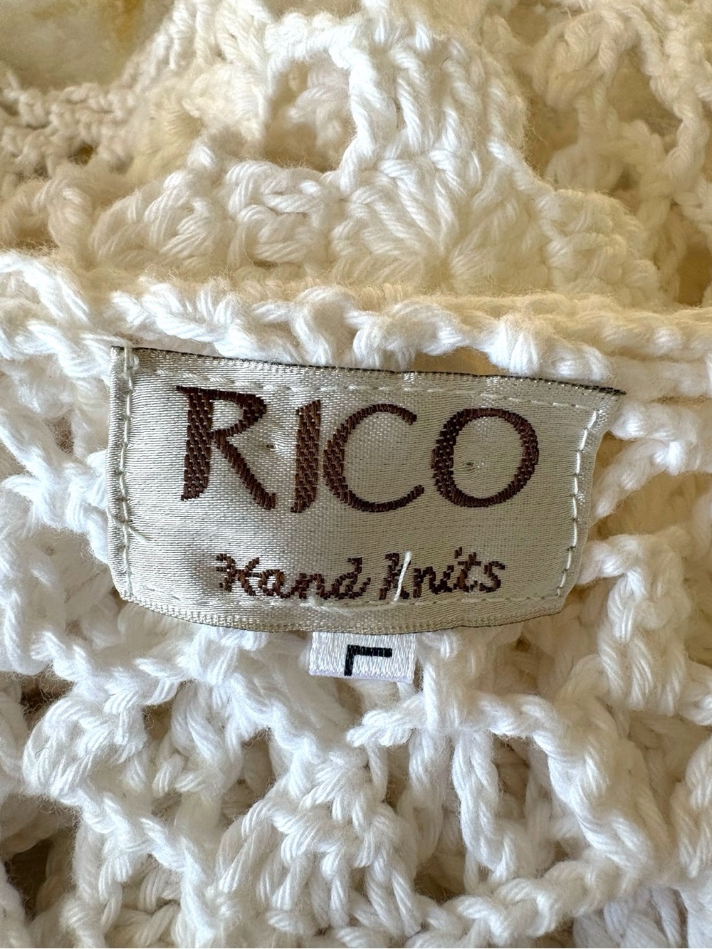 Rico Crochet Tie-Front Short Sleeve Shrug - White. Women’s Size Large - Picture 6 of 6